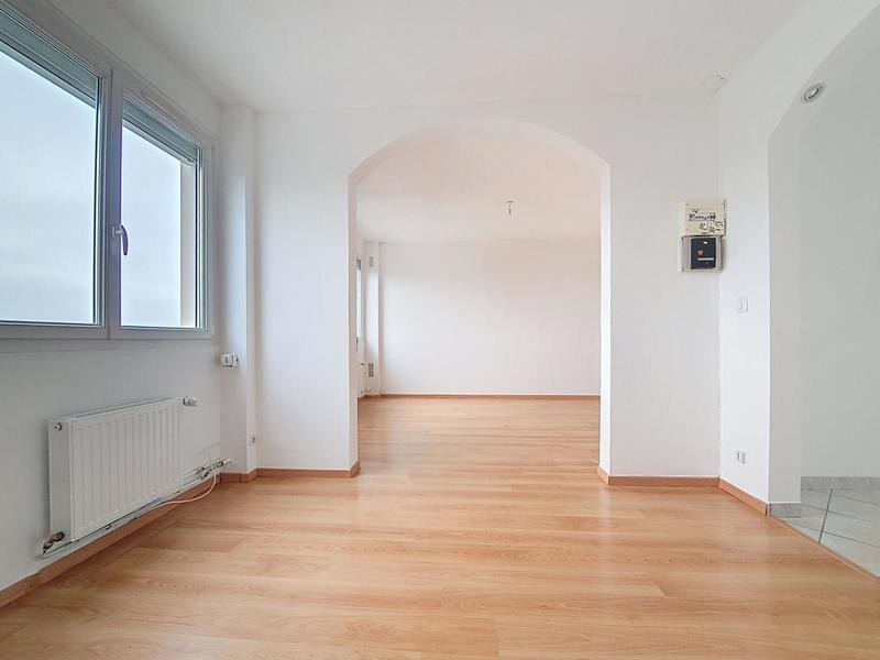 Appartement - 77 m² - 3 pièces