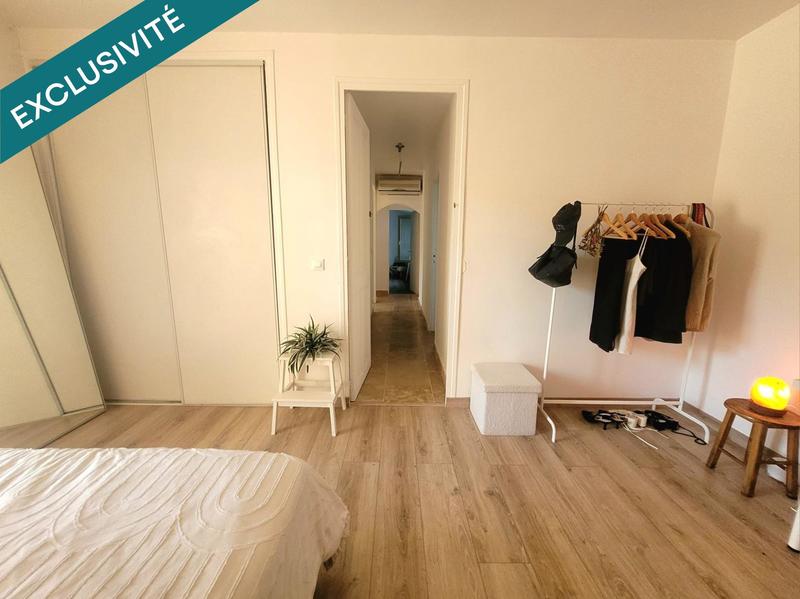 Maison - 221 m² - 5 pièces