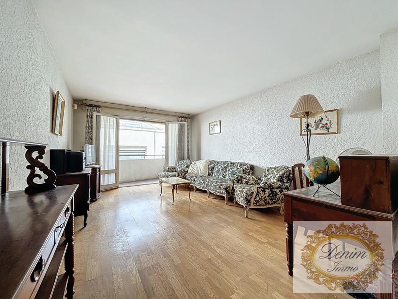 Appartement - 94 m² - 4 pièces