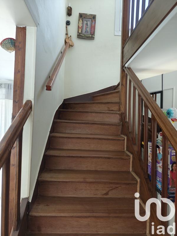 Maison - 157 m² - 7 pièces