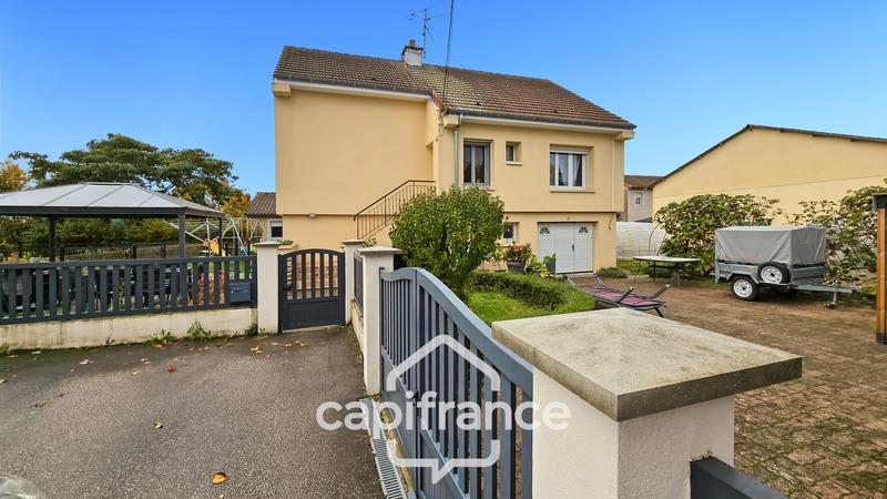 Maison - 109 m² - 7 pièces