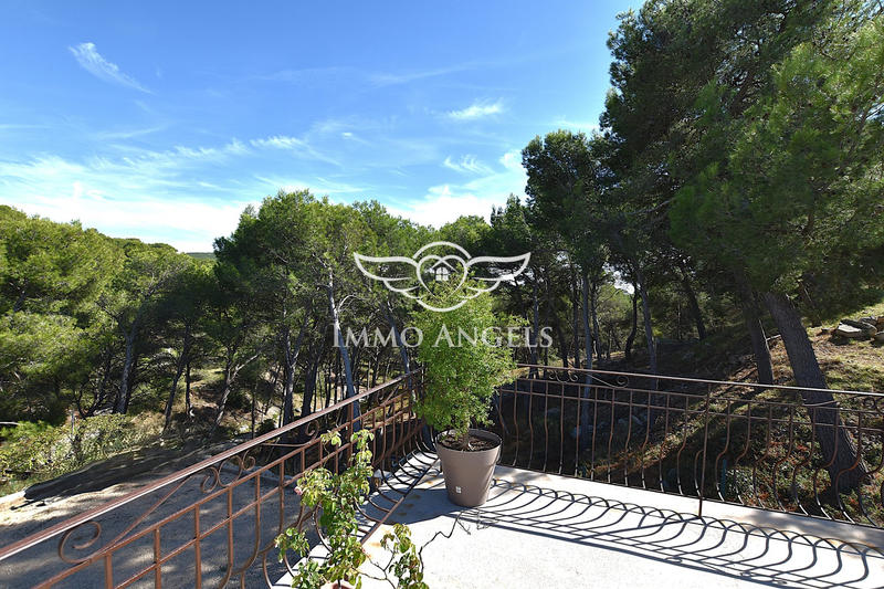 Villa - 206 m² - 9 pièces