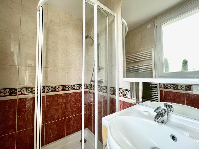 Appartement - 101 m² - 4 pièces