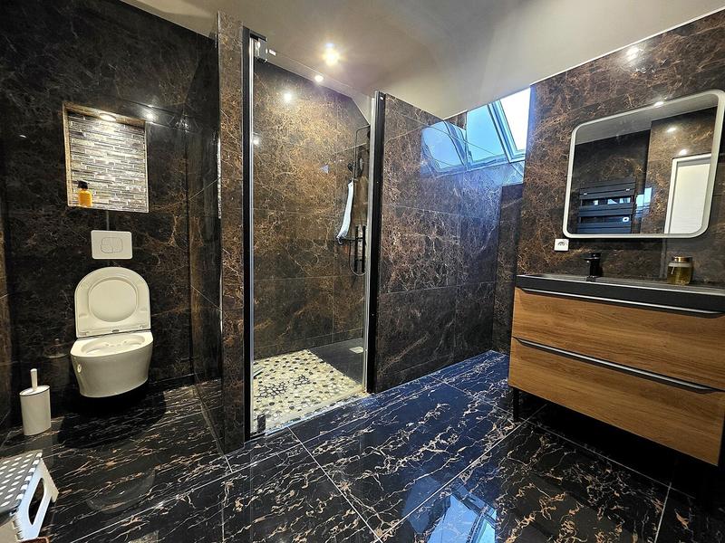 Maison - 148 m² - 6 pièces