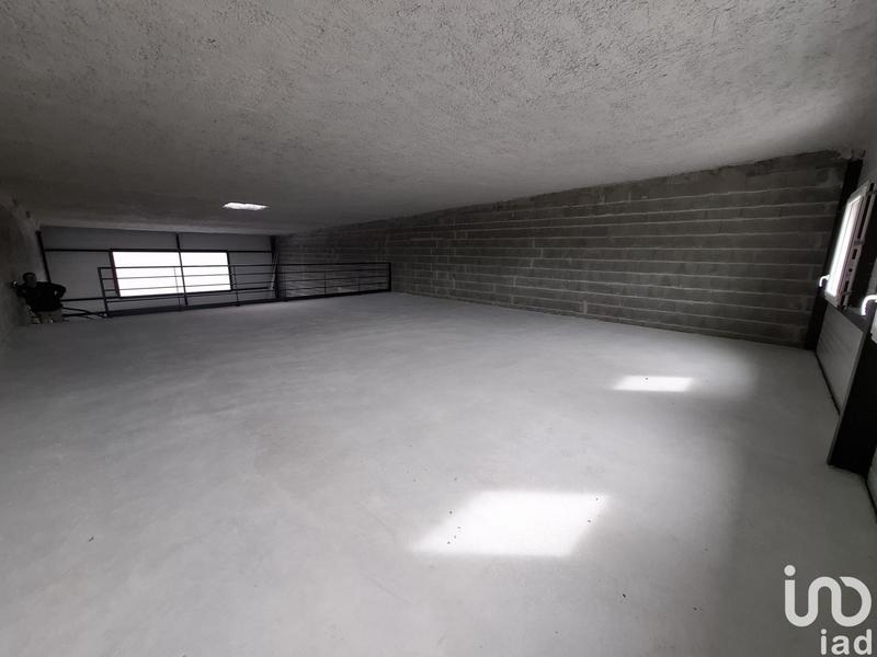 Local commercial - 300 m²