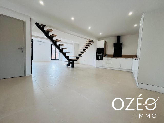 Maison - 117 m² - 5 pièces