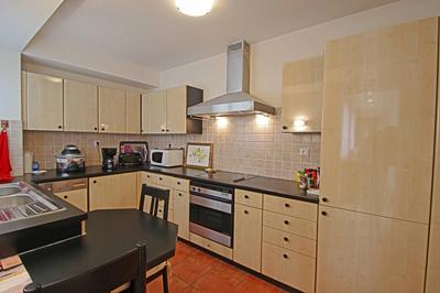 Appartement - 85 m² - 3 pièces