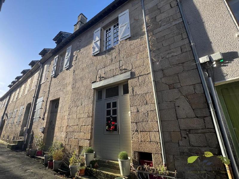 Immeuble - 135 m² - 5 pièces