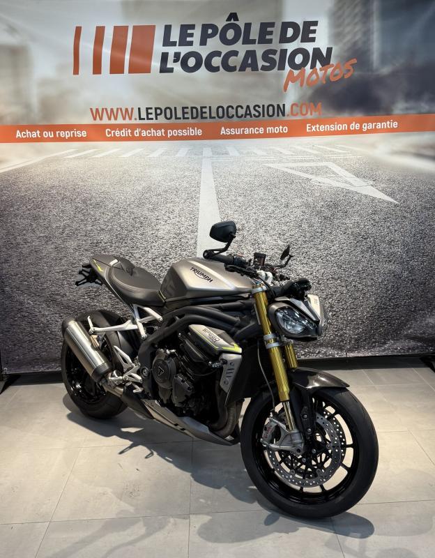 Triumph Speed Triple 1200 Rs