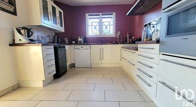 Maison - 105 m² - 4 pièces