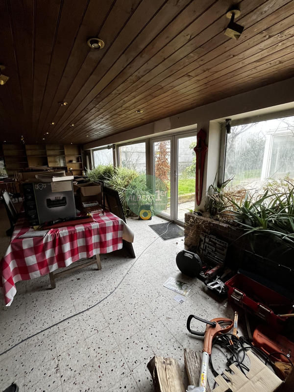 Maison - 215 m² - 8 pièces