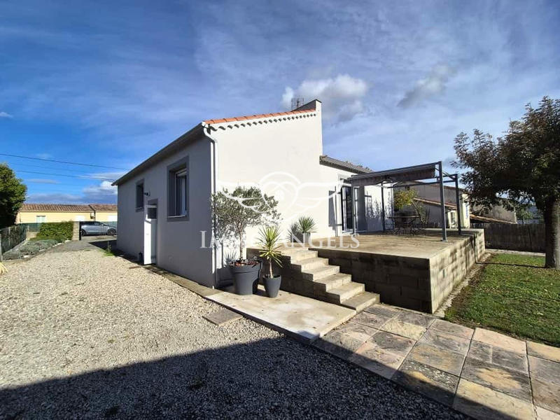 Maison - 90 m² - 3 pièces