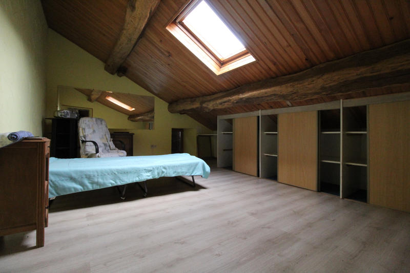 Maison - 107 m² - 5 pièces