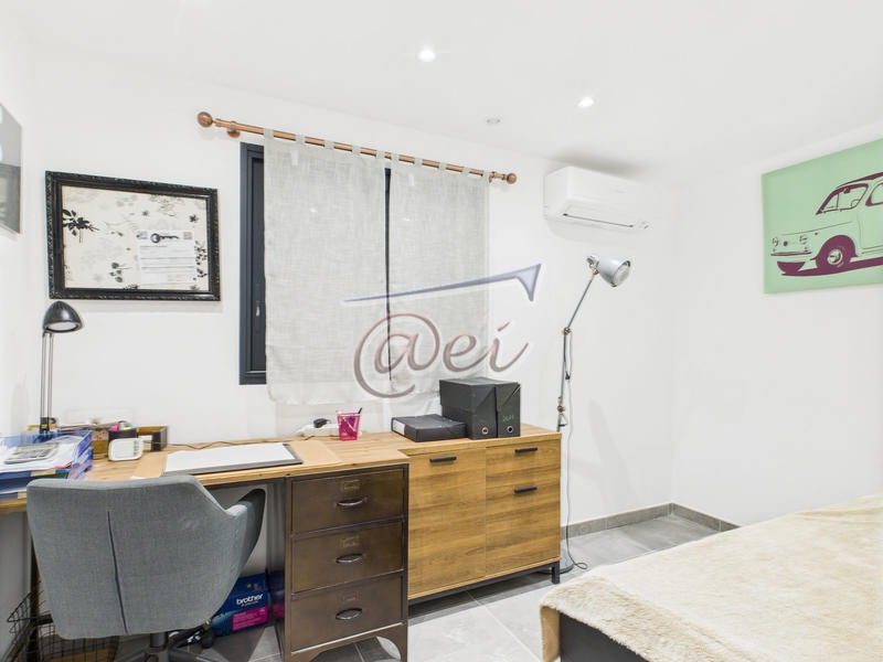 Villa - 224 m² - 6 pièces