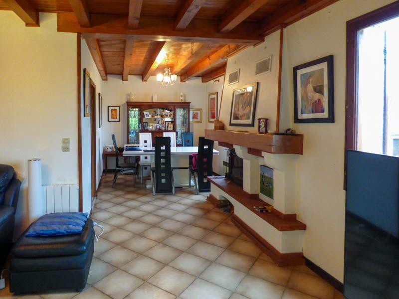 Maison - 195 m² - 10 pièces