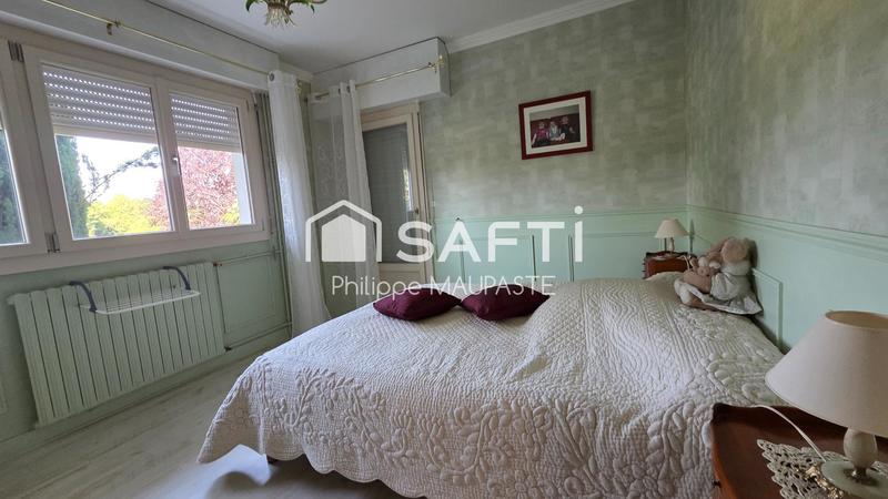 Maison - 180 m² - 7 pièces