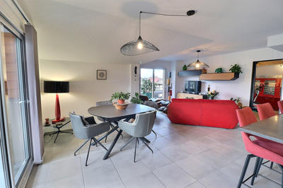 Appartement - 126 m² - 5 pièces
