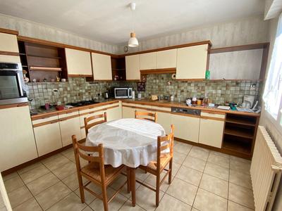 Maison - 120 m² - 6 pièces