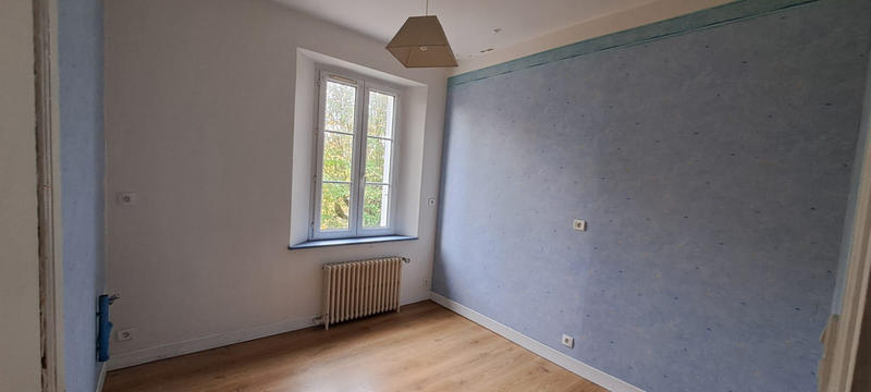 Maison - 94 m² - 5 pièces