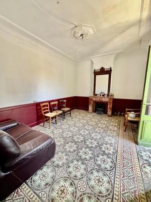 Maison - 315 m² - 15 pièces