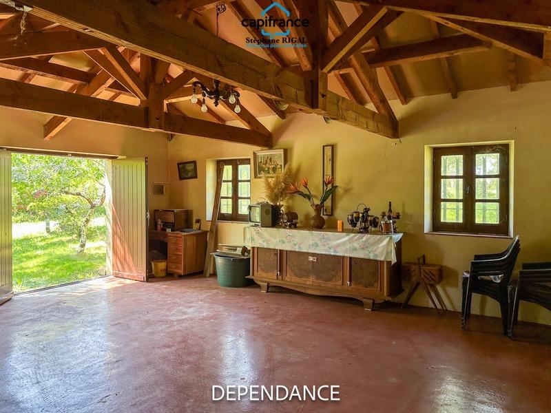 Propriété - 140 m² - 5 pièces