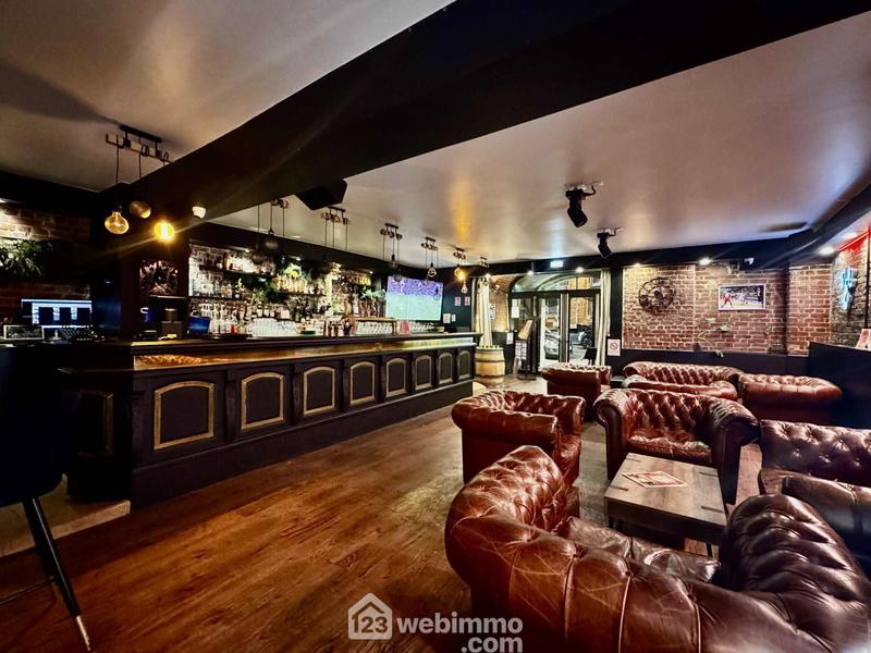 Local commercial - 529 m² - 6 pièces