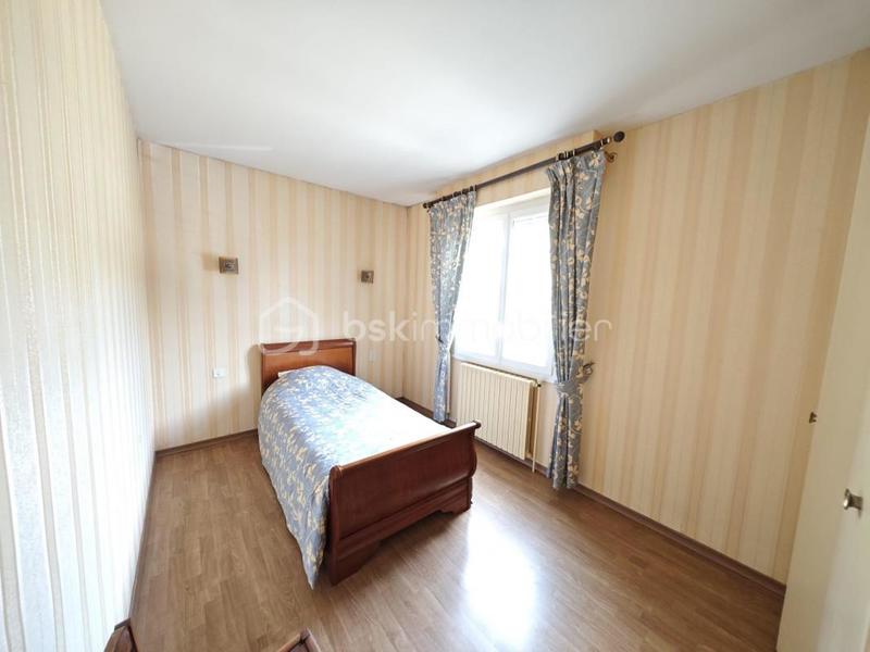 Pavillon - 125 m² - 5 pièces