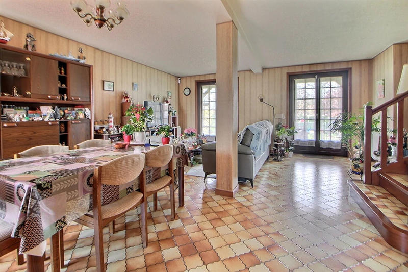 Maison - 105 m² - 5 pièces