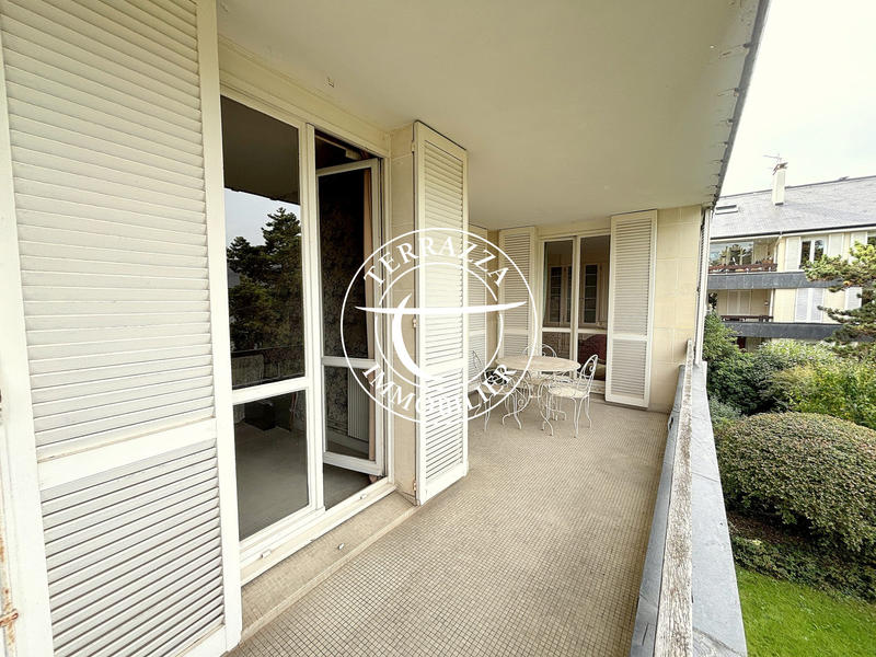 Appartement - 138 m² - 5 pièces