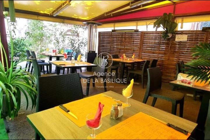 Fonds de commerce - Magasins - 35 m²