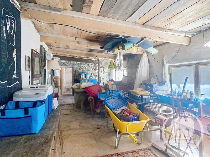 Moulin - 185 m² - 8 pièces