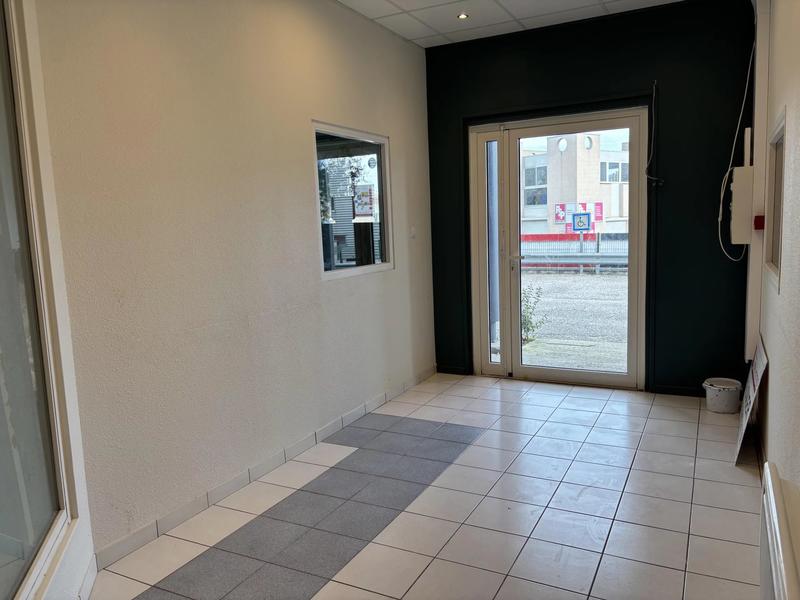 Local d'activités - 12 m² - 1 pièce