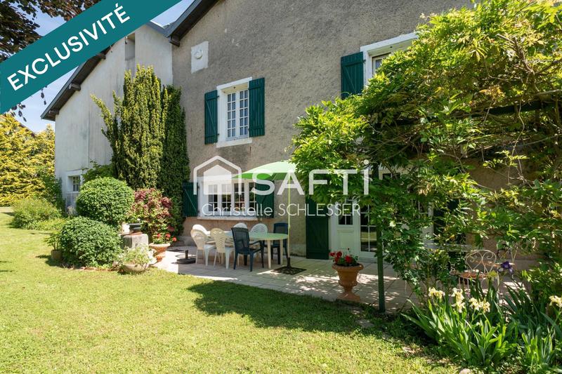Maison - 343 m² - 9 pièces