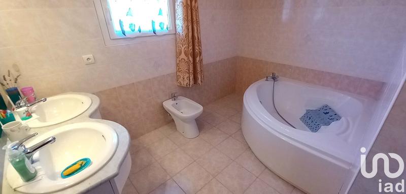 Maison - 154 m² - 7 pièces