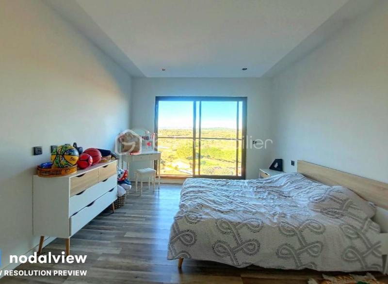 Villa - 310 m² - 10 pièces