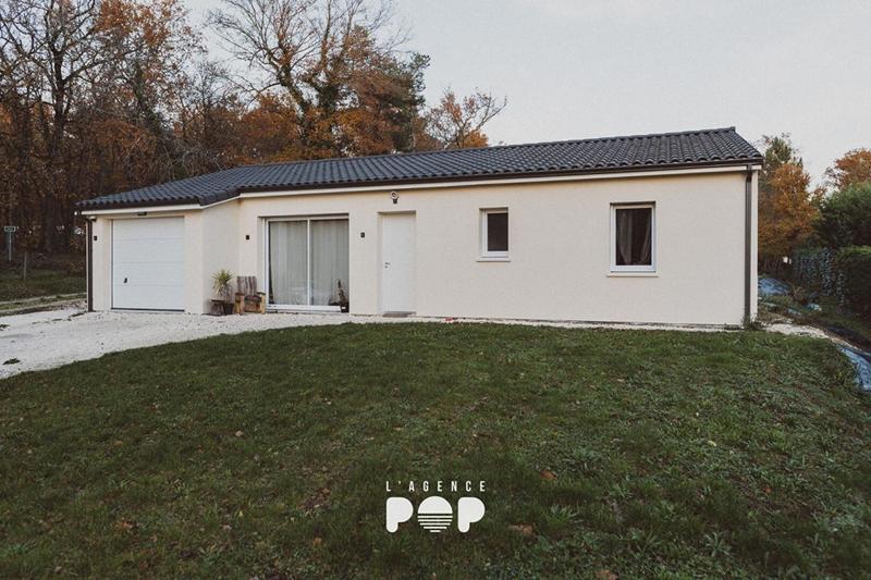 Maison - 90 m² - 4 pièces