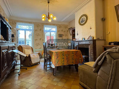 Maison - 123 m² - 6 pièces