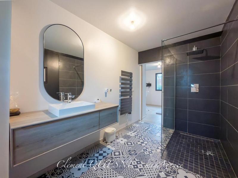 Maison - 142 m² - 6 pièces