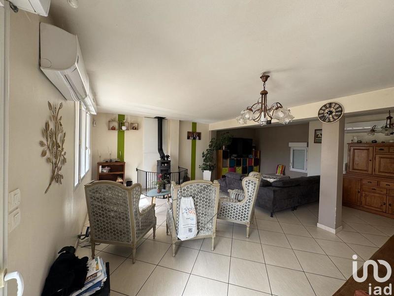 Maison - 247 m² - 8 pièces