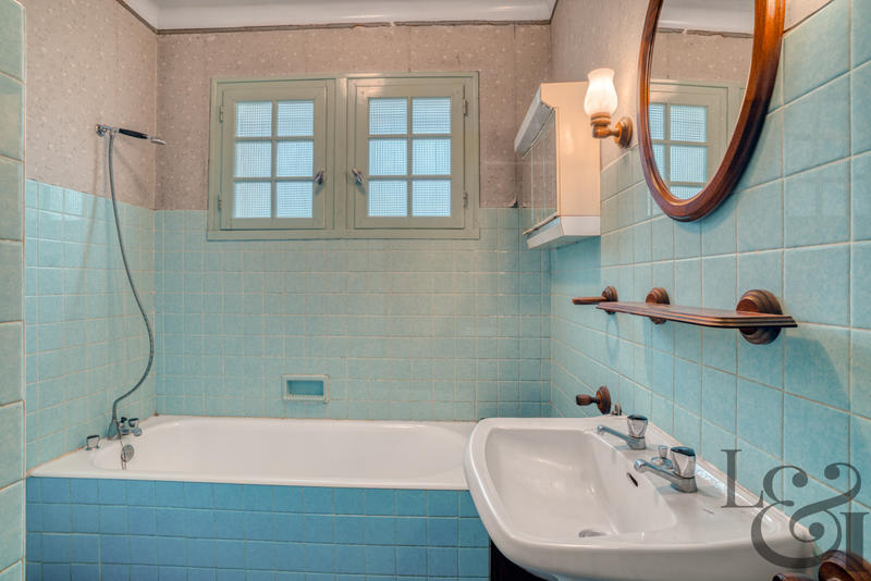 Maison - 156 m² - 7 pièces