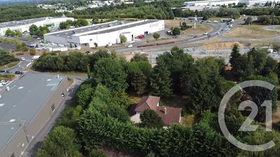 Terrain industriel - 2 491 m²