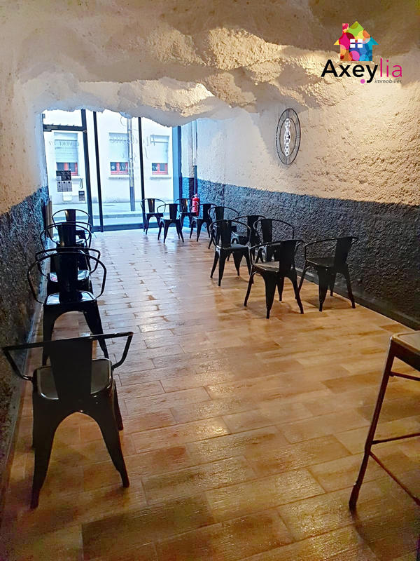 Local commercial - 81 m²