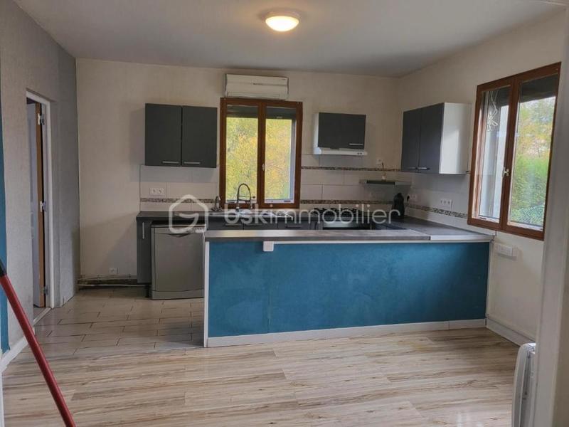 Maison - 77 m² - 4 pièces