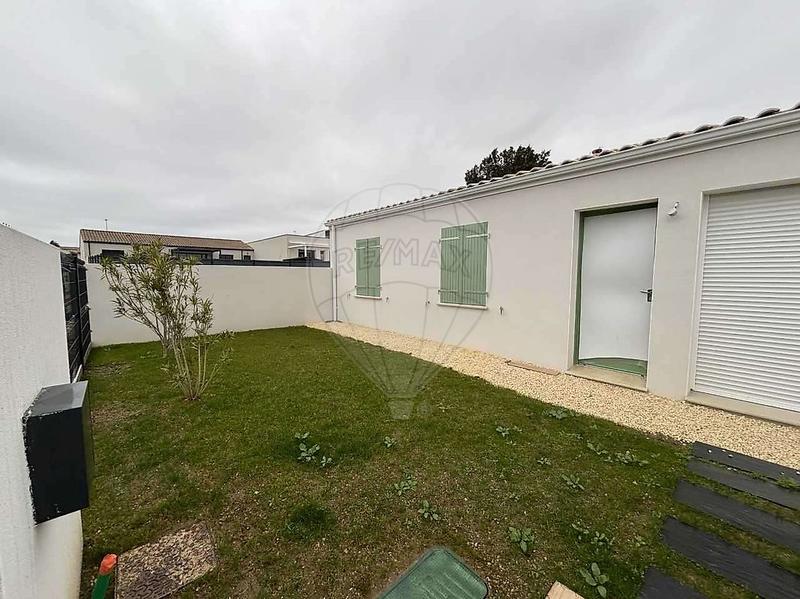 Maison - 96 m² - 4 pièces