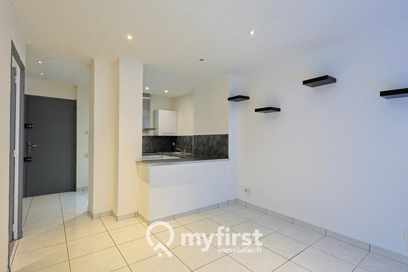 Appartement - 49 m² - 2 pièces