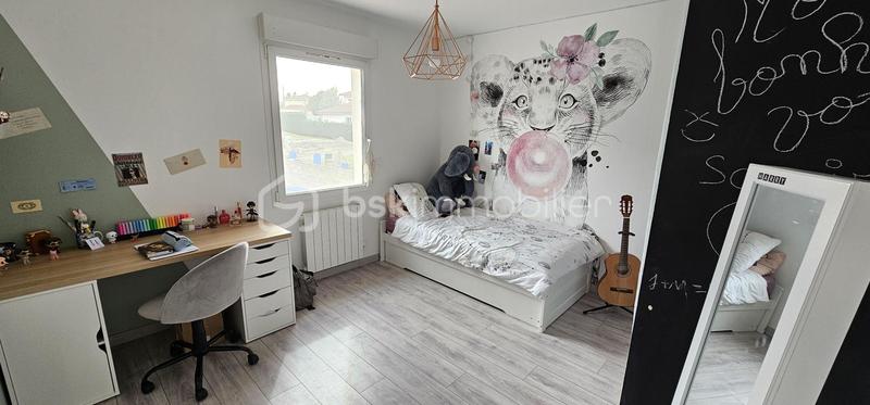 Maison - 165 m² - 7 pièces