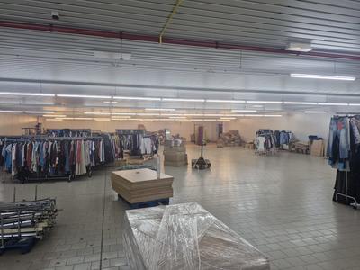 Local commercial - 1 080 m²
