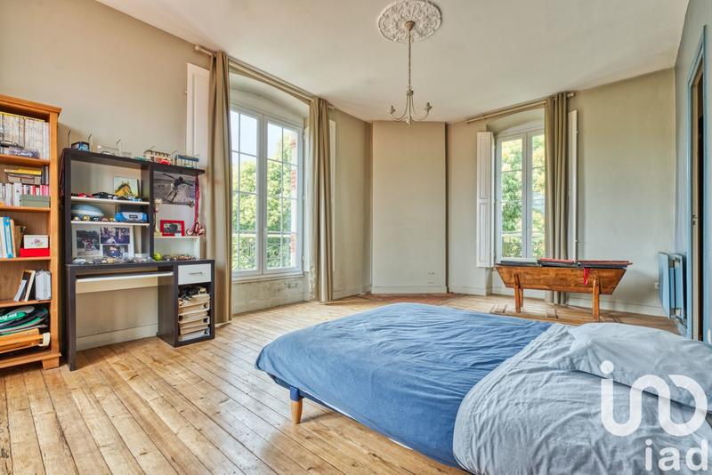 Maison - 160 m² - 5 pièces