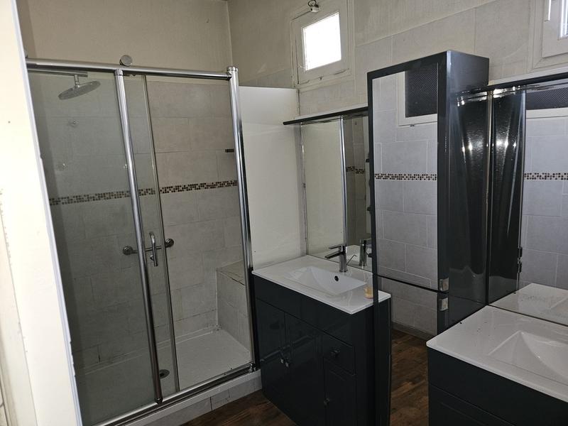 Local d'activité / Entrepôt - 326 m²