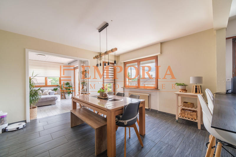 Maison - 156 m² - 7 pièces